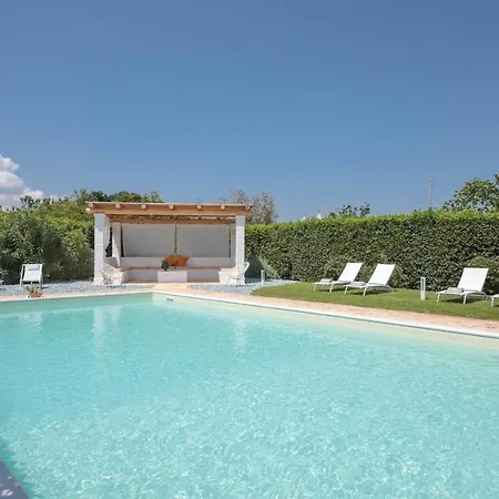 Villa Trulli Greta, Luxury With Wonderful Pool